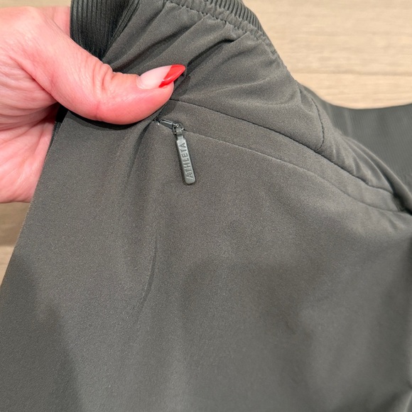 ATHLETA Mountain Olive Brooklyn Mid Rise Ankle Travel Leisure Pants Bottoms 8 - Picture 10 of 10